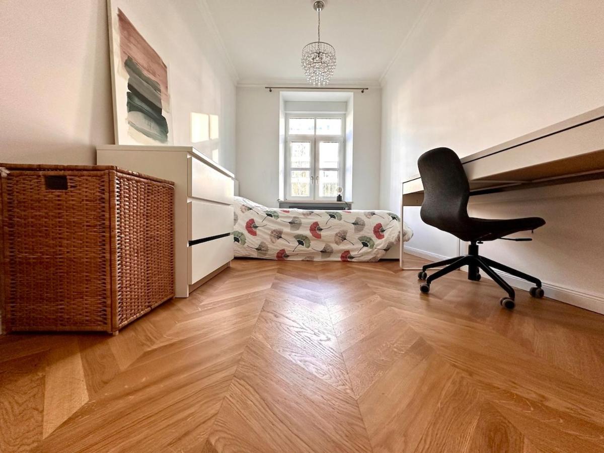 Guest house Center Balcony Munich